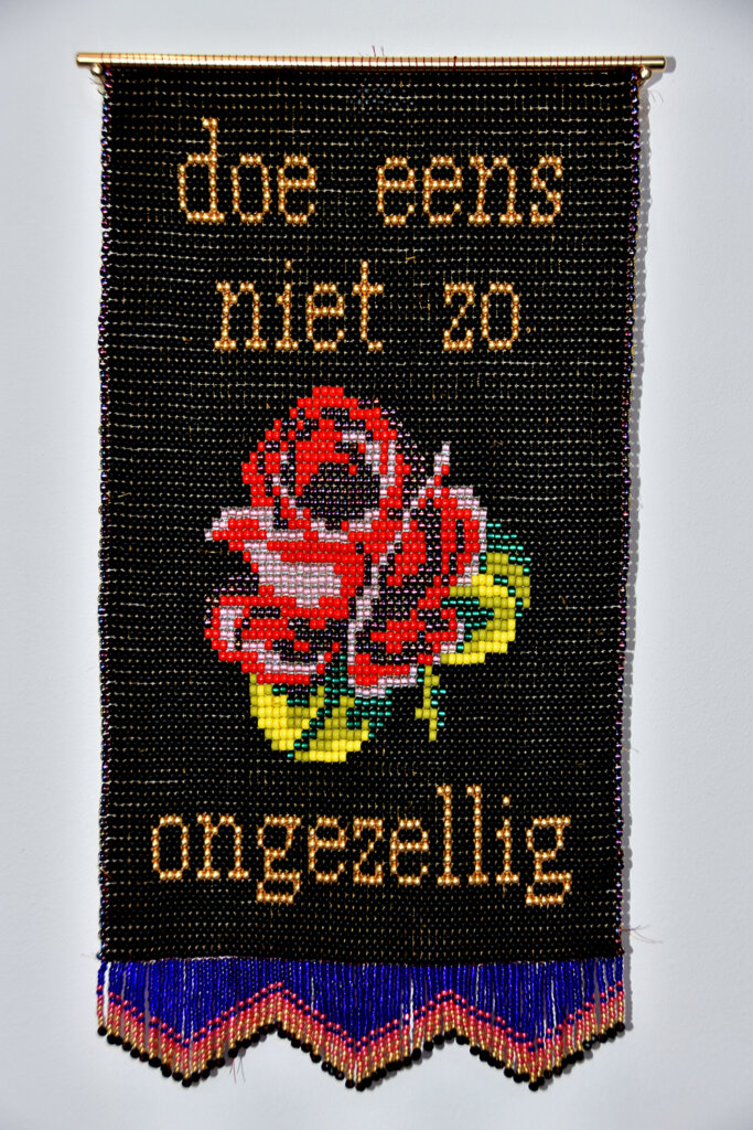 Small tapestry made out of glass beads. Size approx. 340,5x21cm. Handwoven. 2023